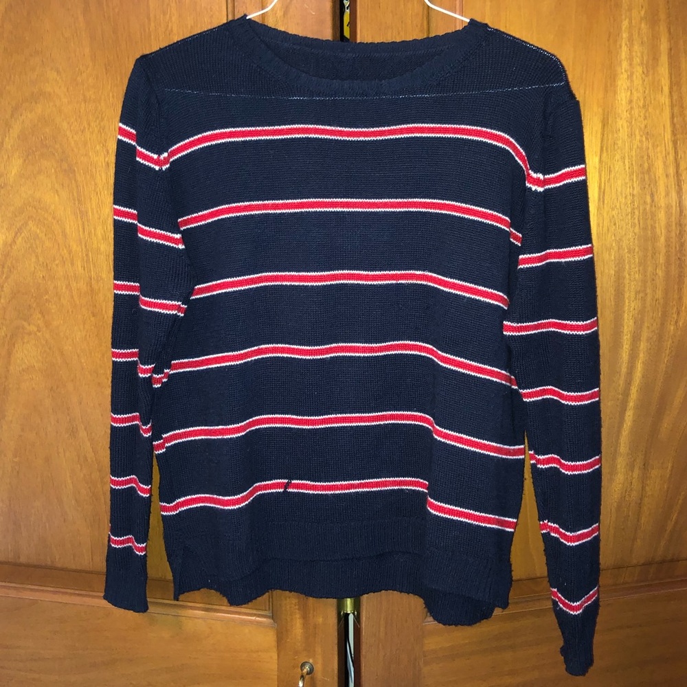 Brandy Melville Crew Neck Sweater